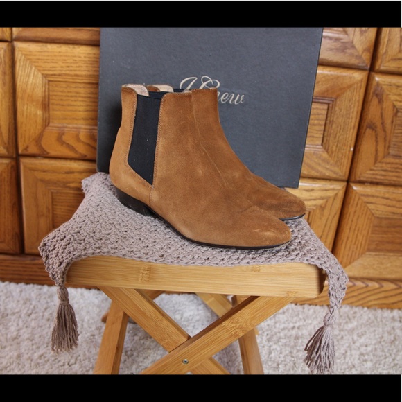 GUC J.Crew Brown Suede Chelsea Ankle Boots in women’s 5.5 with original box - Picture 4 of 7